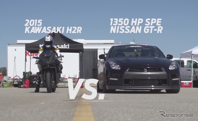 1350hpの日産 GT-Rとカワサキ ニンジャ H2R と加速対決映像を配信した『Super Street Magazine』(動画キャプチャ)