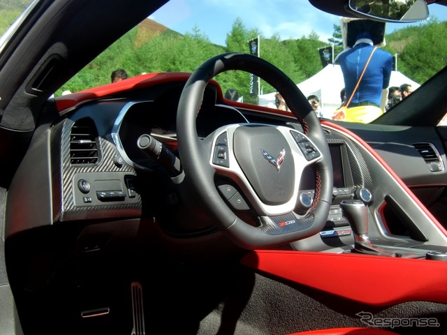 シボレー コルベット Z06 コンバーチブル