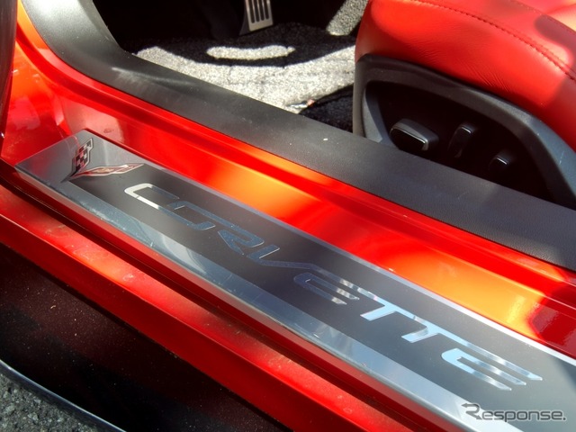 シボレー コルベット Z06 コンバーチブル