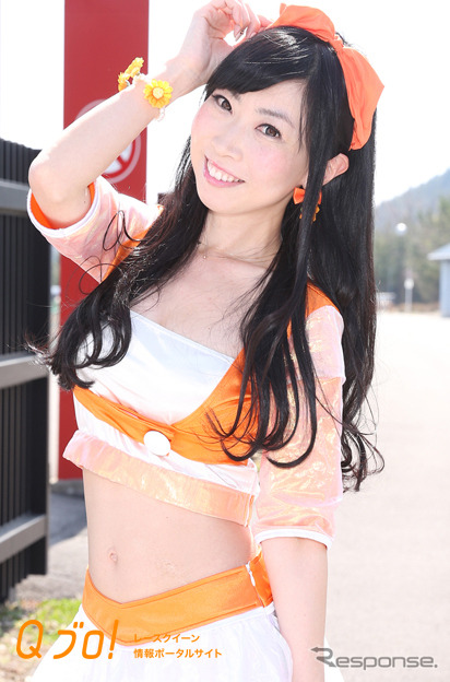 スーパー耐久シリーズ2015『岡部自動車ZEROSUNギャル』蛍純・葉山なな子