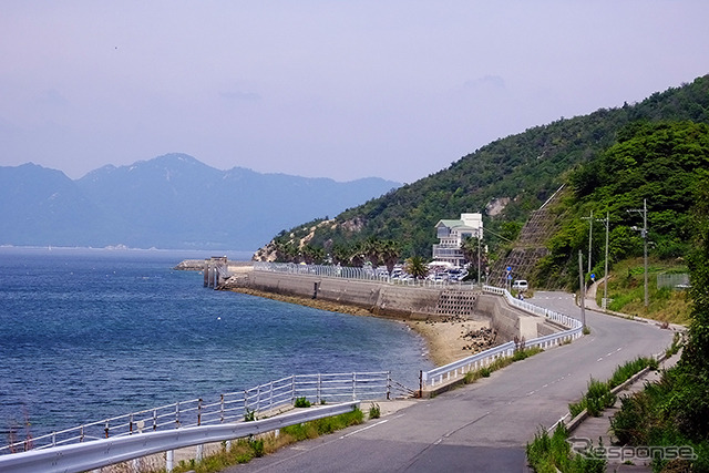 ダイハツの社員たちは、SEA TO SUMMIT 2015(5月30・31日、広島県江田島市)に参加。自転車やハイク、カヤックなどにも参戦した