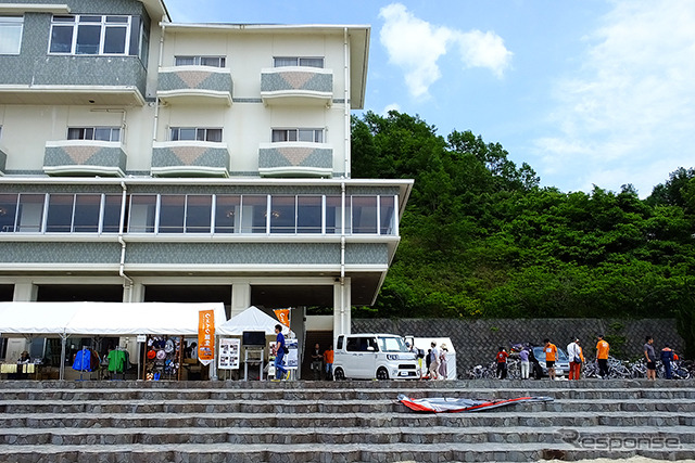 SEA TO SUMMIT 2015(5月30・31日、広島県江田島市)で先行展示されたダイハツ『ウェイク X mont-bell version SA』(仮称)