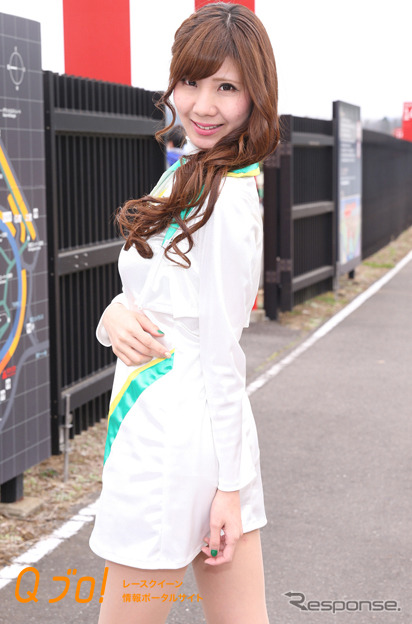 スーパー耐久シリーズ2015『埼玉トヨペットサポーターズ』結城沙織・阿川麻美・片瀬亜乃