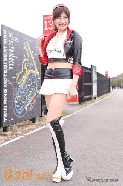 スーパー耐久シリーズ2015『TRACY SPORTSレースクイーン・ADVAN GAL』竹間瑠莉・阿久津真央