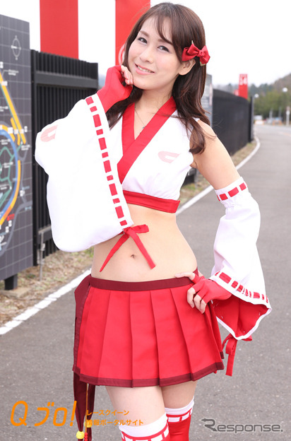 スーパー耐久シリーズ2015『STくす子ちゃんズ』要さえこ・小林未来・香月かおり