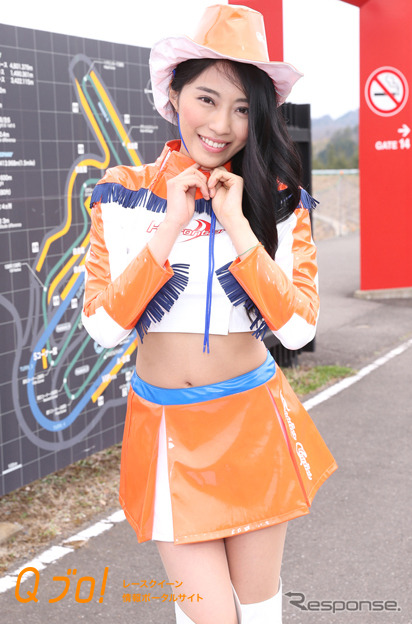 スーパー耐久シリーズ2015『フロンティアキューティーズ』岩瀬香奈・千葉美里・日下真実・中山優美