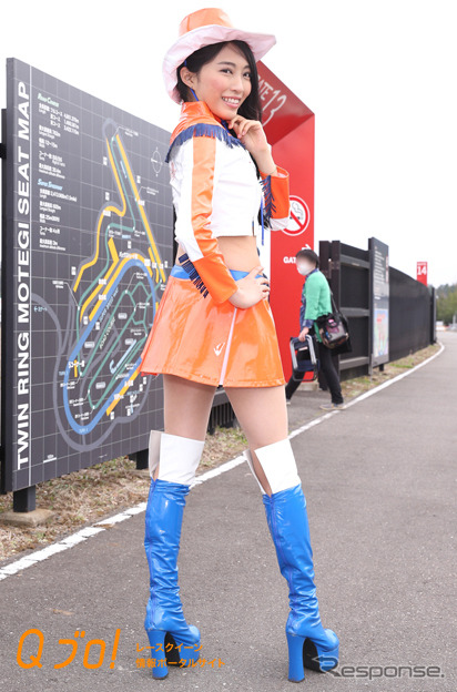 スーパー耐久シリーズ2015『フロンティアキューティーズ』岩瀬香奈・千葉美里・日下真実・中山優美