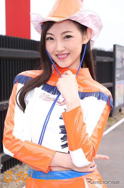 スーパー耐久シリーズ2015『フロンティアキューティーズ』岩瀬香奈・千葉美里・日下真実・中山優美