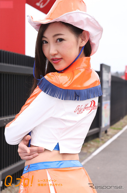 スーパー耐久シリーズ2015『フロンティアキューティーズ』岩瀬香奈・千葉美里・日下真実・中山優美