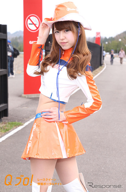 スーパー耐久シリーズ2015『フロンティアキューティーズ』岩瀬香奈・千葉美里・日下真実・中山優美