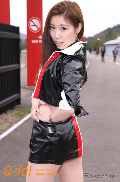 スーパー耐久シリーズ2015『BRP★J'S racing レースクイーン』中尾真美・青李杏里・柚木莉來