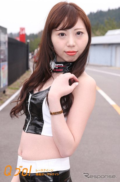 スーパー耐久シリーズ2015『BRP★J'S racing レースクイーン』浪瀬まゆみ・京香ましろ・周艶華