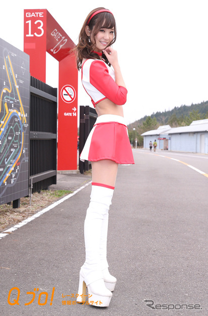 スーパー耐久シリーズ2015鈴木紗楽・乙播紗紀・西村いちか