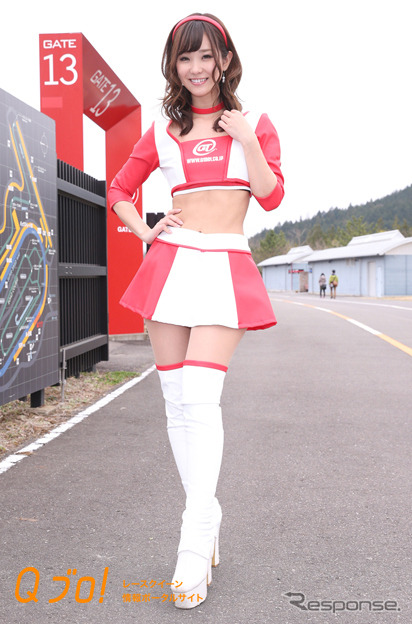 スーパー耐久シリーズ2015鈴木紗楽・乙播紗紀・西村いちか