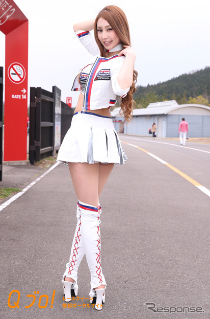 スーパー耐久シリーズ2015『イメージガールNextyle』青山愛・葉山もか・三上夏奈・白倉有紗