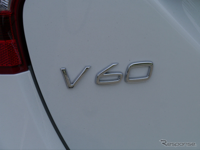 ボルボ V60 T6 AWD ポールスター