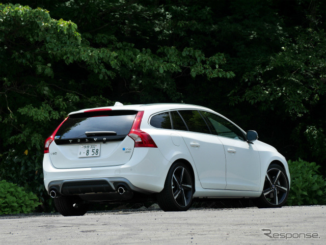 ボルボ V60 T6 AWD ポールスター