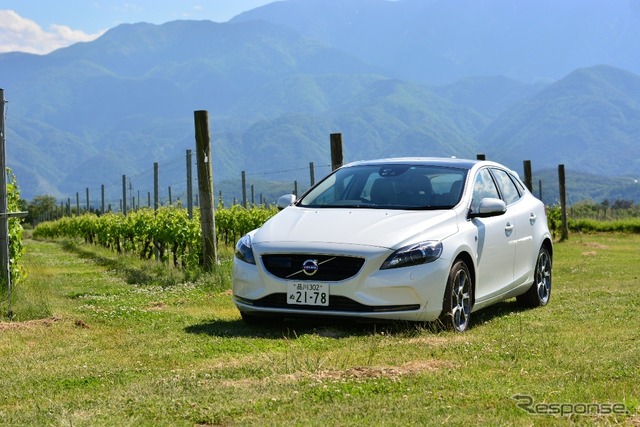 「V40 T4 SE」