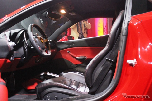 フェラーリ 488GTB