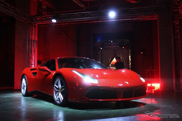 フェラーリ 488 GTB