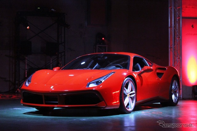 フェラーリ 488 GTB