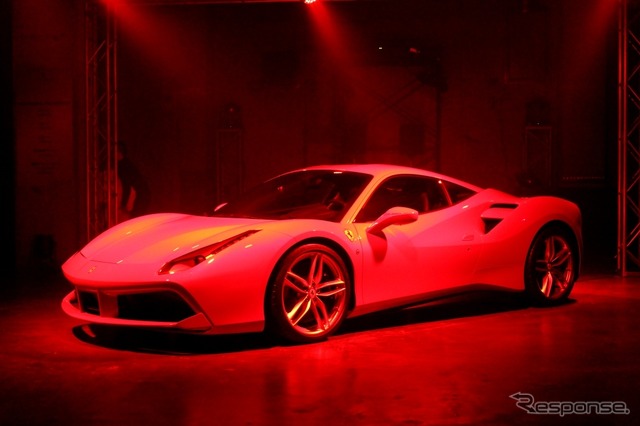 フェラーリ 488 GTB