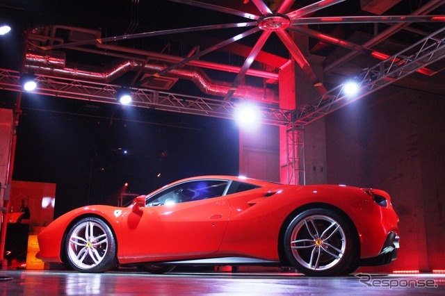 フェラーリ 488 GTB