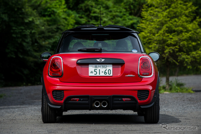 MINI ジョン・クーパー・ワークス（JCW）