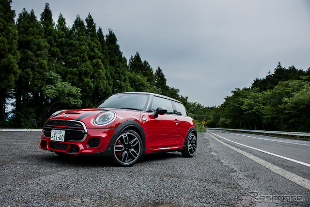 MINI ジョン・クーパー・ワークス（JCW）