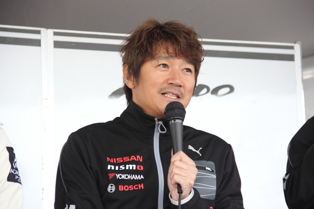 2015年4月「モータースポーツ2015 フェスティバル イン お台場」トークショーに登場した近藤真彦氏(参考画像):《撮影 吉田 知弘》レスポンス