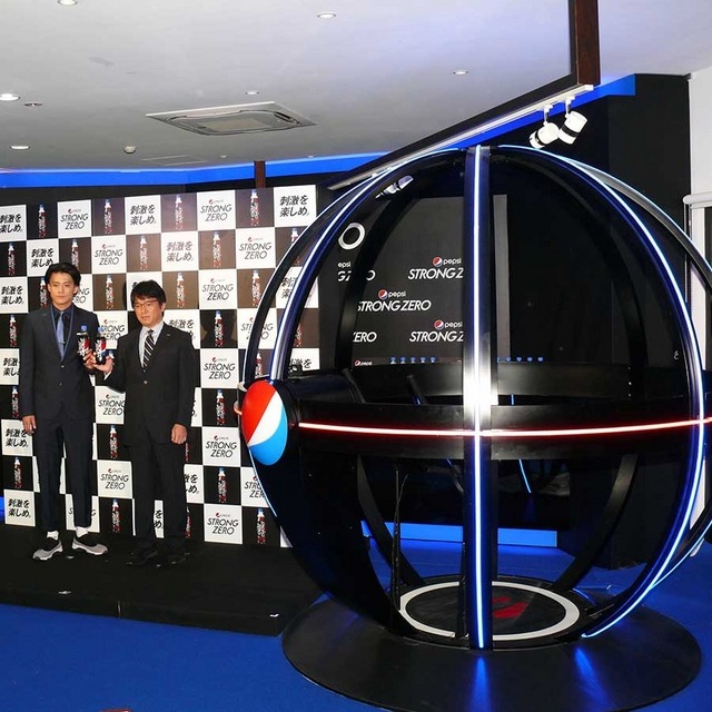 小栗旬/「PEPSI STRONG BAR」オープニングセレモニー