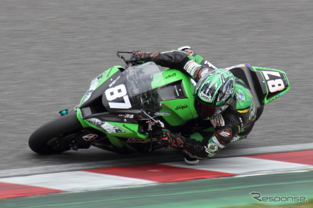 全日本ロードレース選手権第1戦でのTeam GREEN(柳川明)の走り