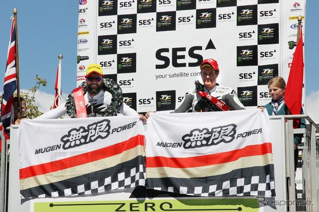 TEAM無限、2連覇、2連続で1-2フィニッシュ...マン島TT