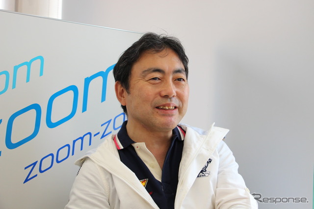 新型ロードスターのオーナー田端康則さん