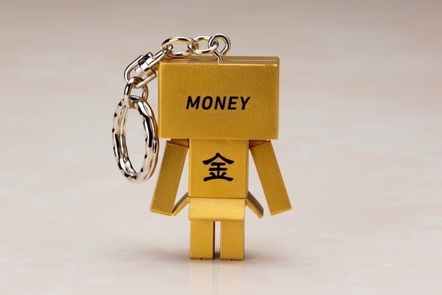 ダンボーが恋や学業を応援!お守りマスコット「omamori DANBOARD」11月発売