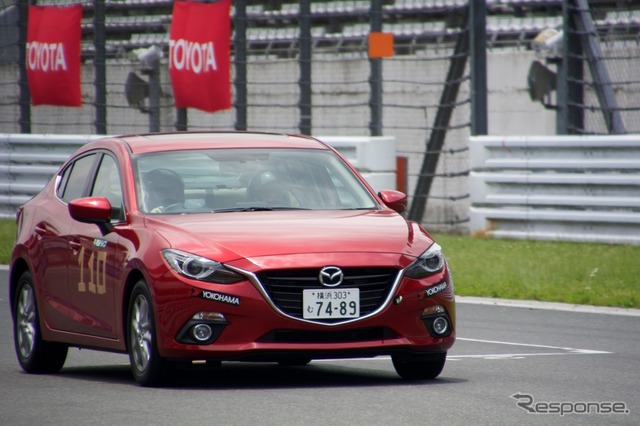 エコカーカップ 2015