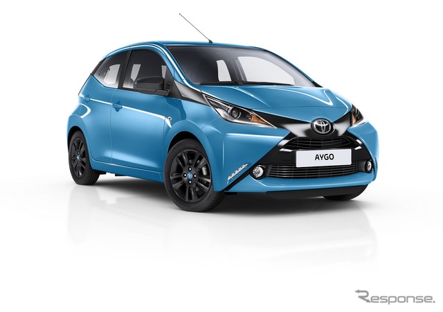 新型トヨタ アイゴ x-cite