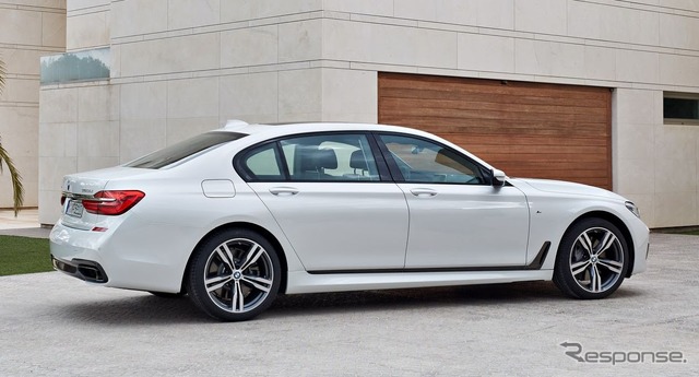 新型 BMW 7シリーズ Mスポーツ