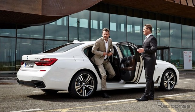 新型 BMW 7シリーズ Mスポーツ