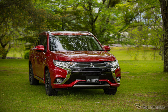三菱 アウトランダーPHEV 改良新型