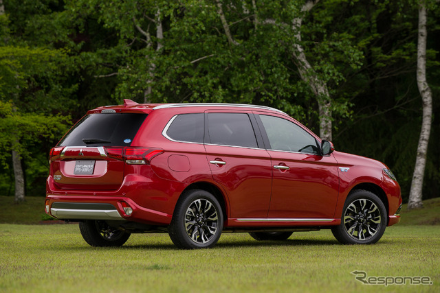 三菱 アウトランダーPHEV 改良新型