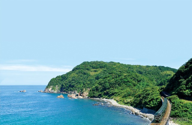 『瑞風』は主に山陽本線と山陰本線で運行される。画像は山陰本線須佐～宇田郷間の惣郷川橋りょうを走る『瑞風』のイメージ。