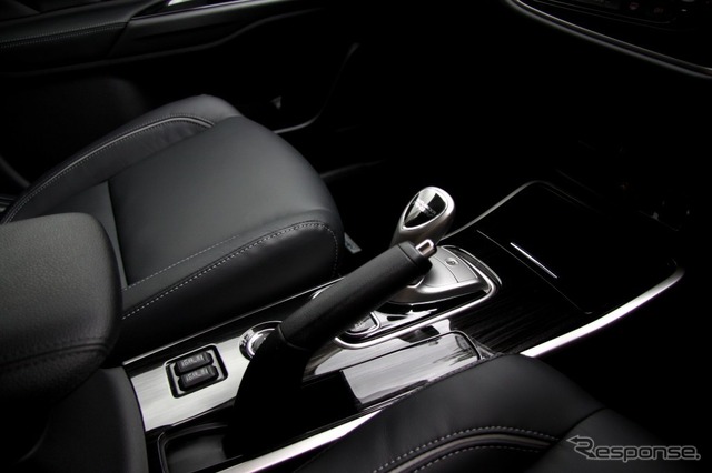 三菱 アウトランダーPHEV
