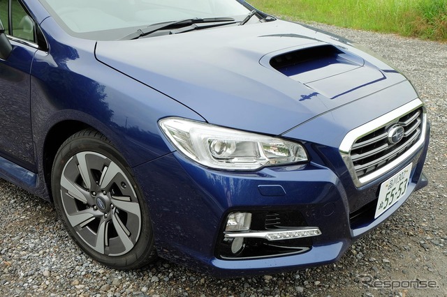 スバル レヴォーグ 1.6GT EyeSight