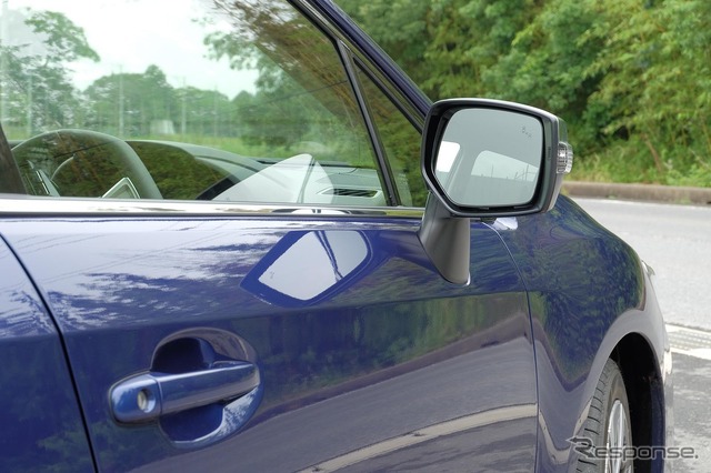 スバル レヴォーグ 1.6GT EyeSight
