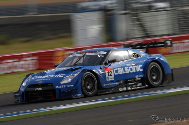 決勝4位の#12 GT-R。