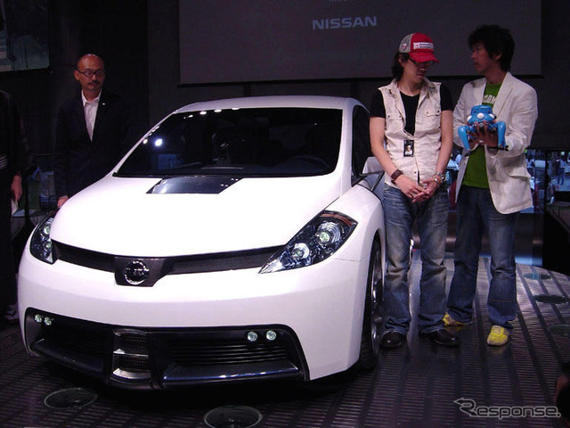 『攻殻機動隊×日産』…車は主役級!