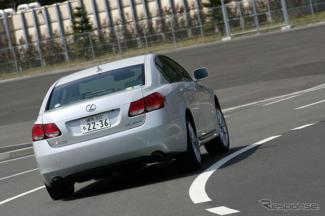 【レクサス ハイブリッド 考察】他車の追随を許さない制御