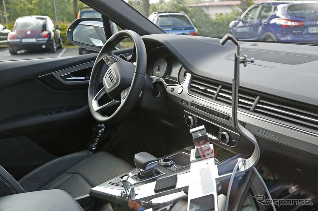 アウディSQ7 スクープ写真