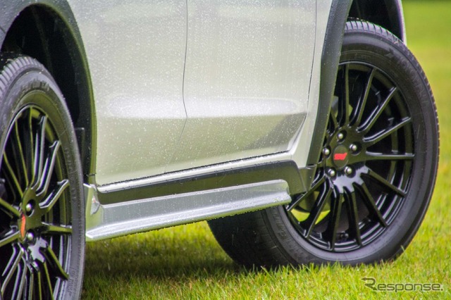 スバル XV STIパフォーマンスパッケージ装着車